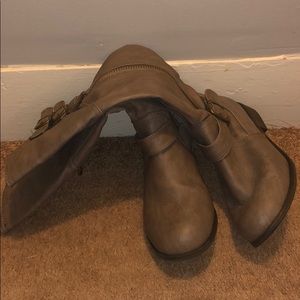 Gray boots!